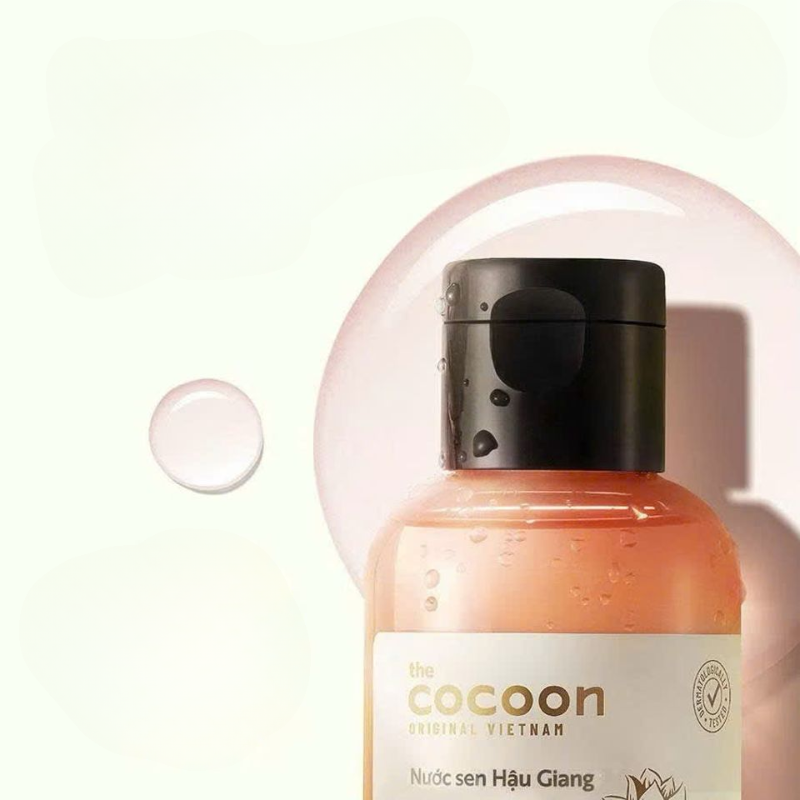 Nước Sen Hậu Giang Toner Cocoon 310ml Dành Cho Da Nhạy Cảm Hỗ Trợ Cấp Ẩm Phục Hồi Da