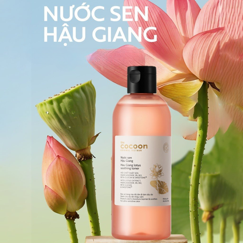 Bao bì sản phẩm giữa họa tiết hoa sen