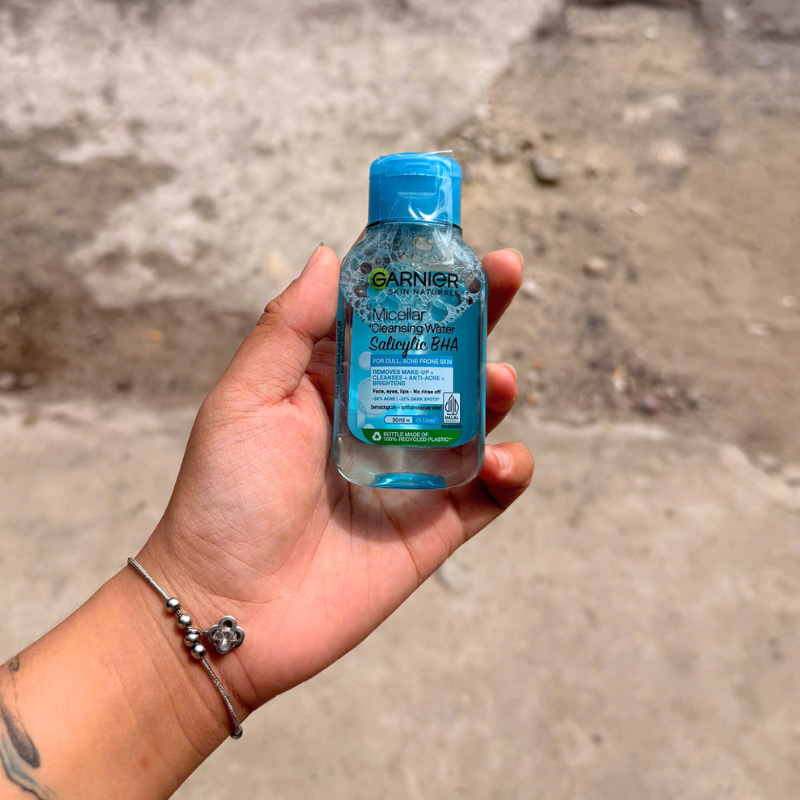 Nước Tẩy Trang Garnier Nắp Xanh Micellar Cleansing Water Salicylic BHA Dành Cho Da Dầu Mụn 50ml