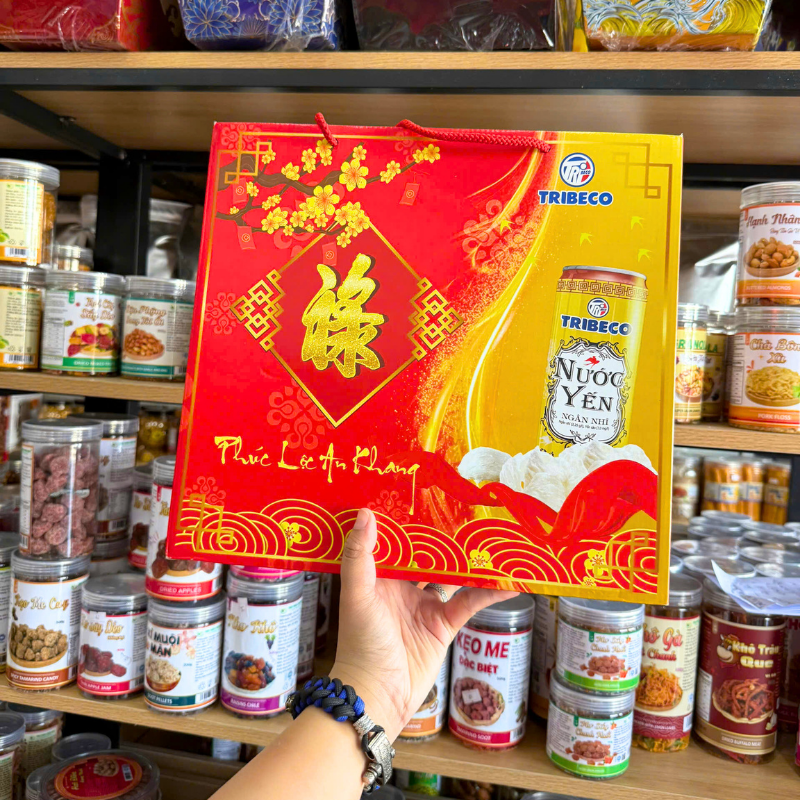 Mặt trước hộp quà Phúc Lộc An Khang tông đỏ – vàng nổi bật