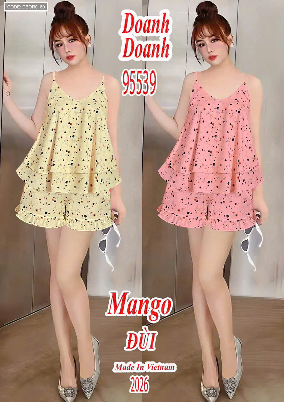Dáng mặc thực tế của bộ áo hai dây quần đùi
