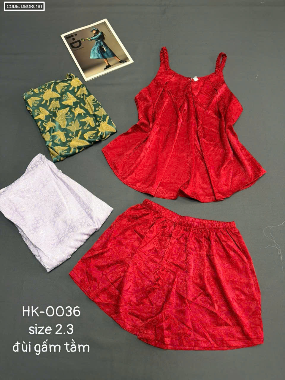 Đồ bộ nữ 2 dây sát nách vải gấm quần đùi HK0036