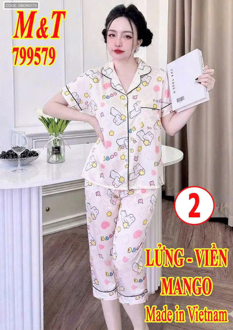 Ảnh mặc thực tế của kiểu áo cổ bẻ phối viền