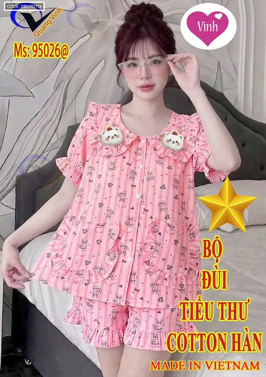Dáng mặc thực tế của bộ đồ khi lên form