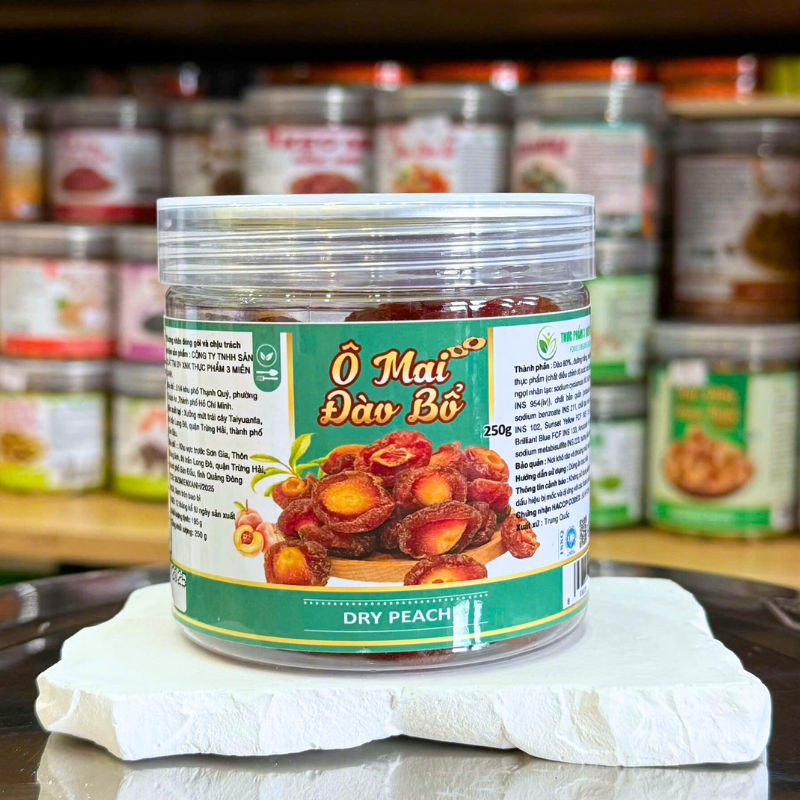 Hình ảnh tổng thể hộp ô mai đào bổ 250g