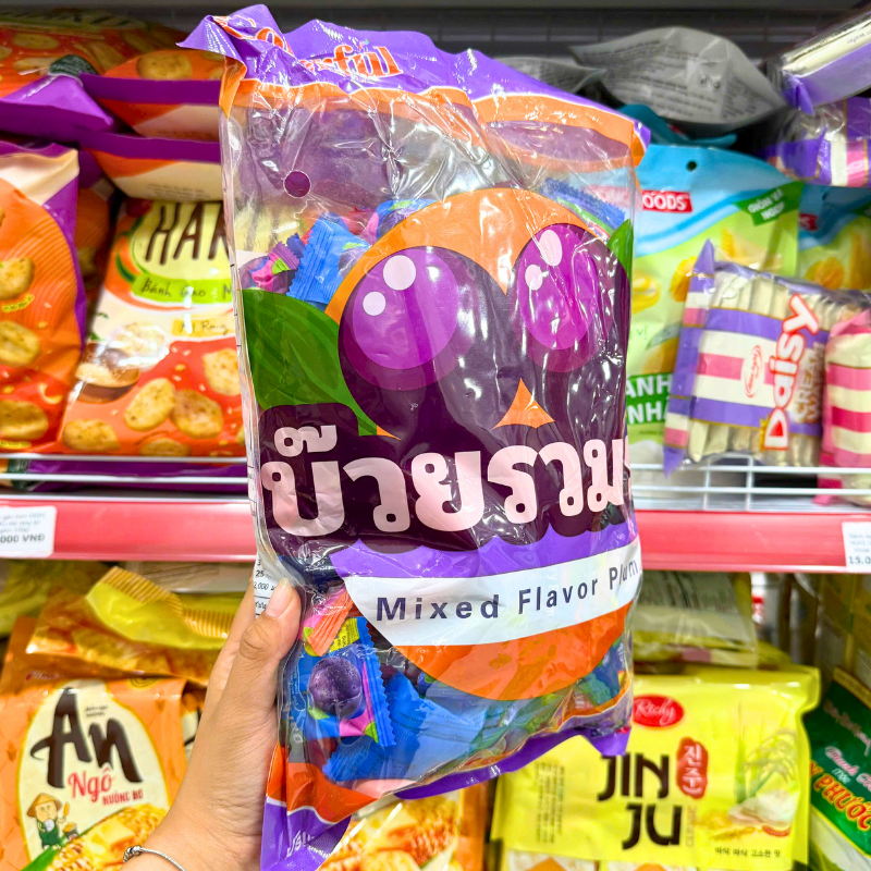 Túi 1kg trong thực tế, nhìn rõ lượng gói lẻ bên trong