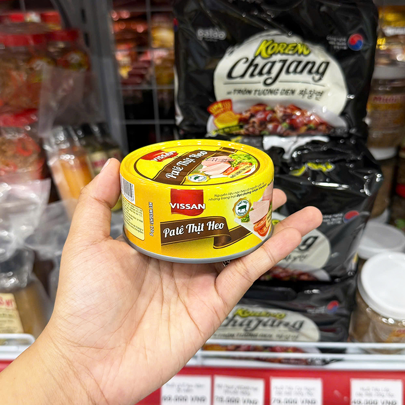 Thiết kế hộp tròn nhỏ gọn, dễ nhận biết