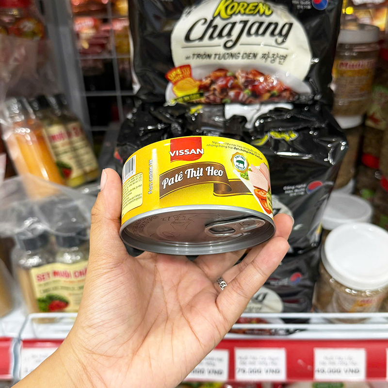 Dạng lon có nắp giật tiện mở dùng
