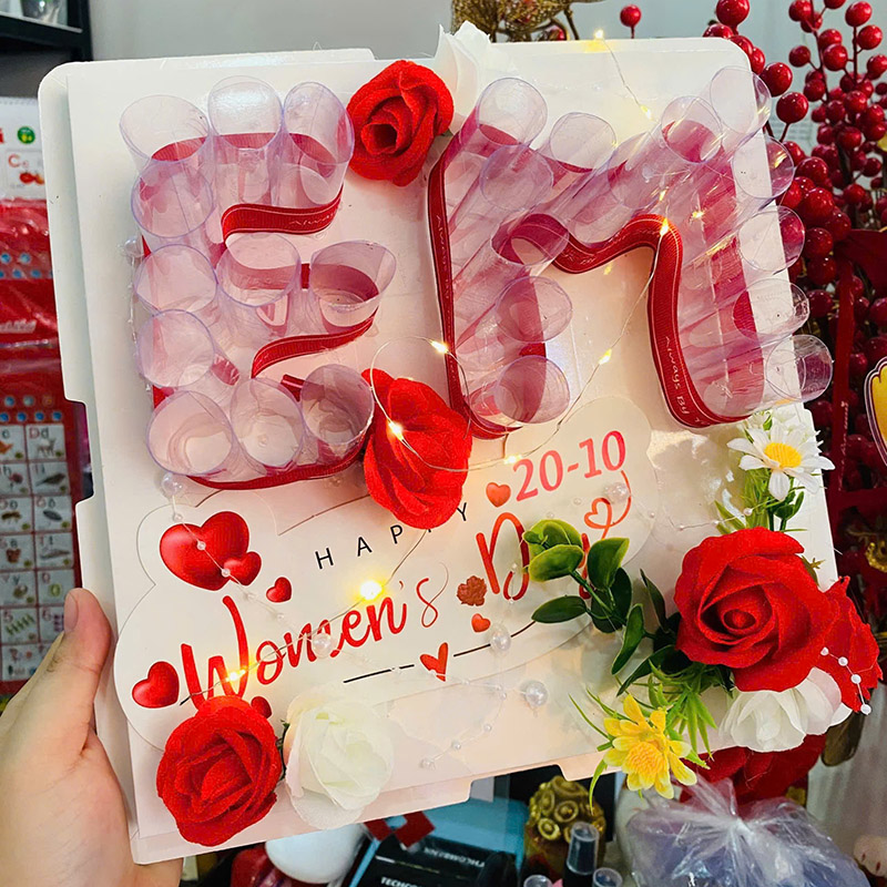 Quà Tặng 8-3 Khuôn Hoa Đựng Tiền Cho Phái Đẹp