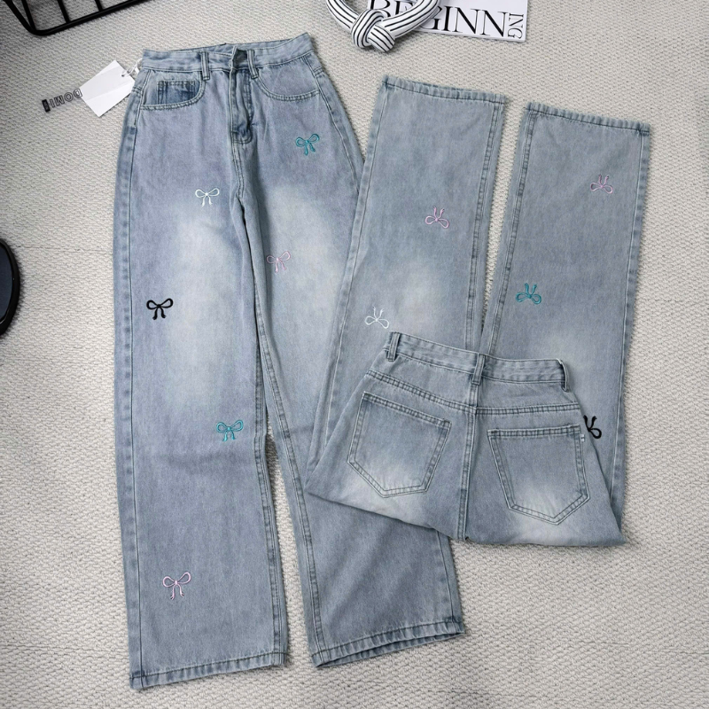 Quần Jeans Cotton Nữ Ống Suông Vải Dày Mềm Không Co Giãn Tôn Dáng – một lựa chọn đáng tham khảo trong quần nữ