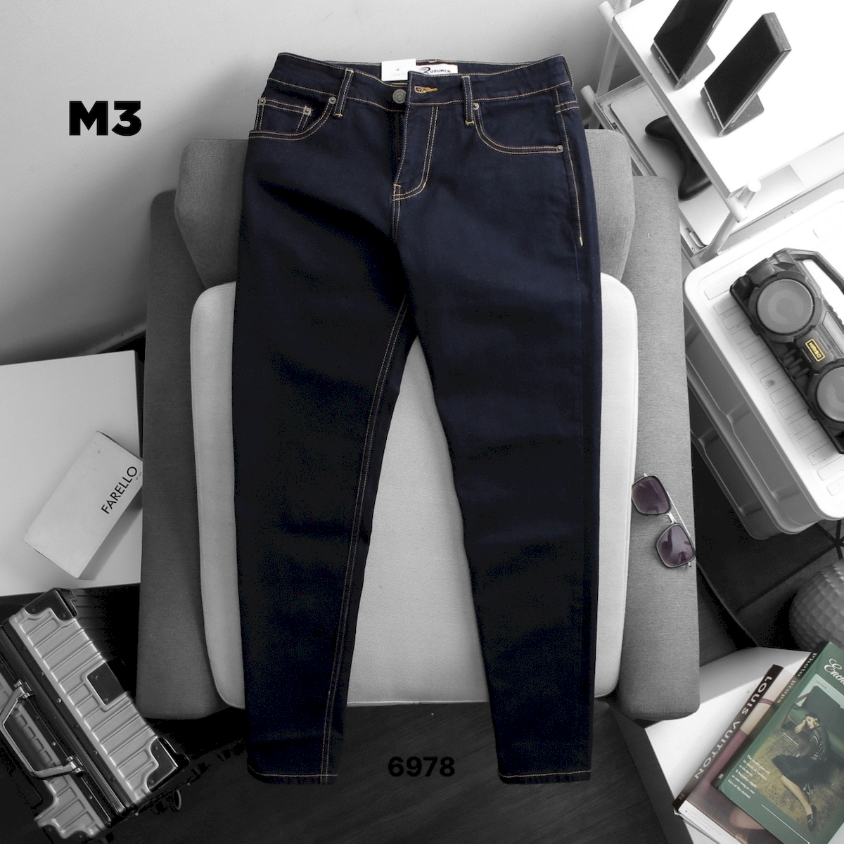Phiên bản denim xanh đậm