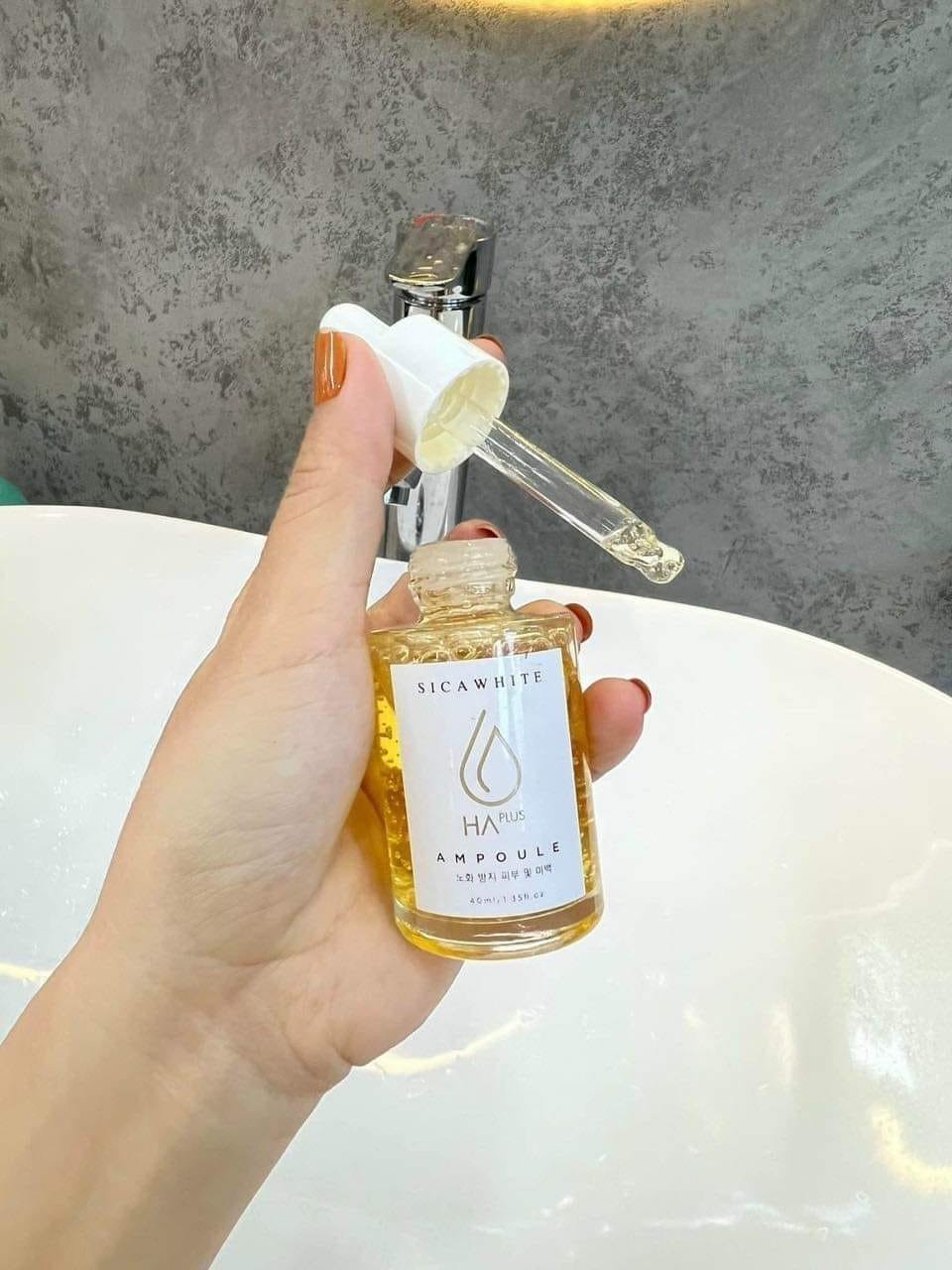 Serum Sica White Ampoule HA Plus 40ml