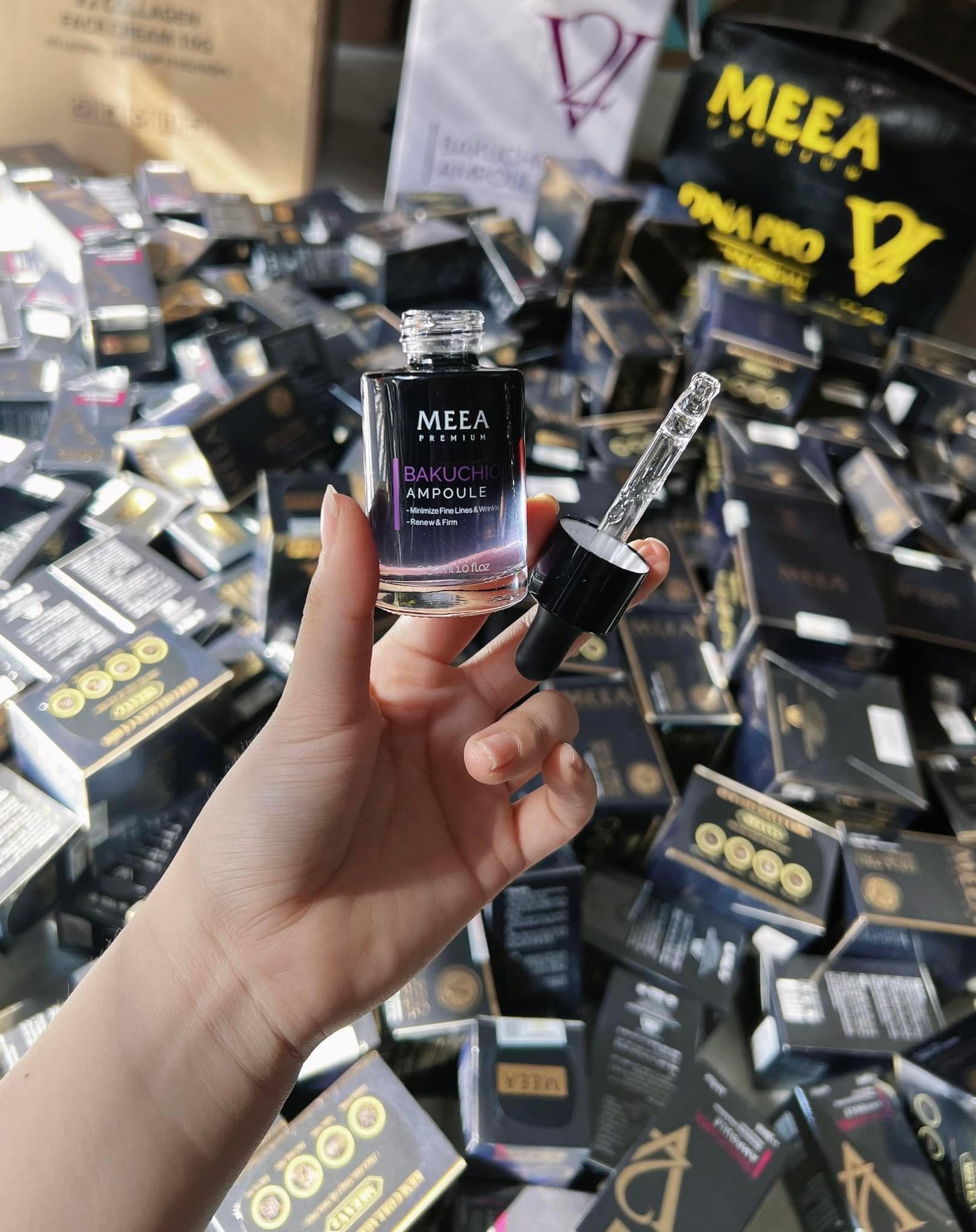 Thiết kế chai serum nhỏ giọt tiện lấy tinh chất