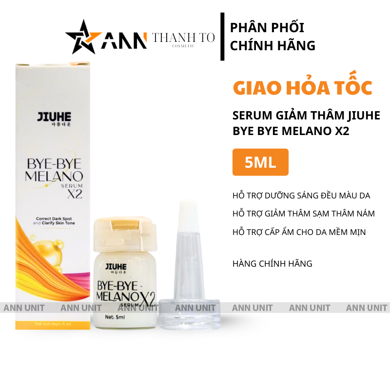 Bộ sản phẩm với chai serum nhỏ gọn và đầu lấy sản phẩm