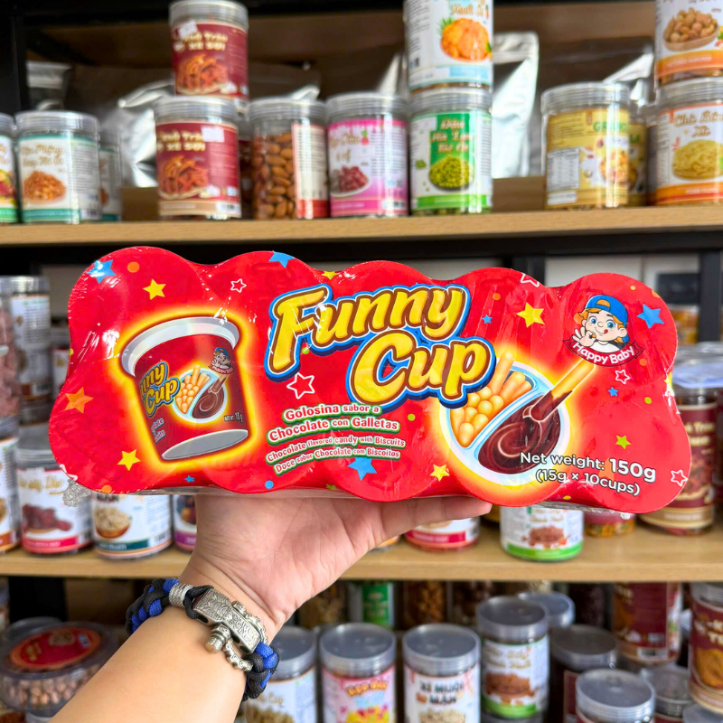 Mặt trước sản phẩm với hình bánh que chấm socola