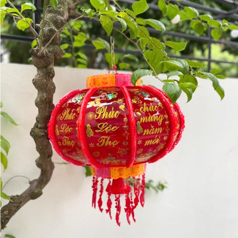 Gợi ý treo lồng đèn ở không gian sân vườn hoặc hiên nhà