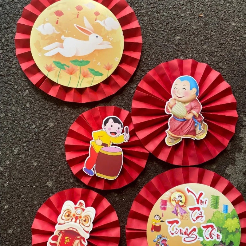 Set 6 Quạt Xếp Đỏ In Hình Trang Trí Tết