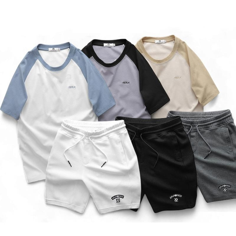 Khám phá Set Bộ Nam Áo Cổ Tròn Phối Màu Thêu Chữ Trước Ngực & Quần Short Thêu Nổi Logo Chữ Có Big Size thuộc nhóm đồ bộ nam