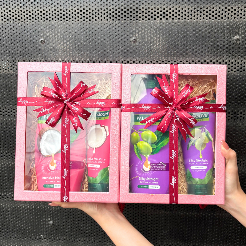 Set Quà Tặng Dầu Gội & Dầu Xả Palmolive Naturals Intensive Moisture Sữa Dừa Màu Hồng