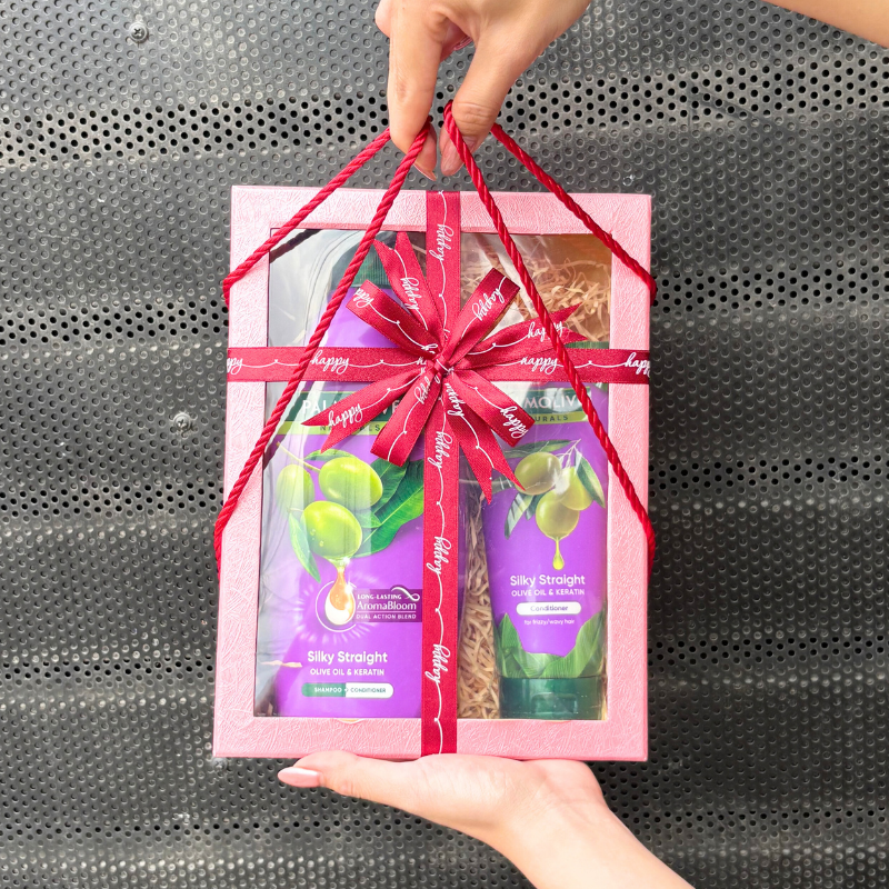 Set Quà Tặng Palmolive Naturals Silky Straight Dầu Gội & Dầu Xả Màu Tím
