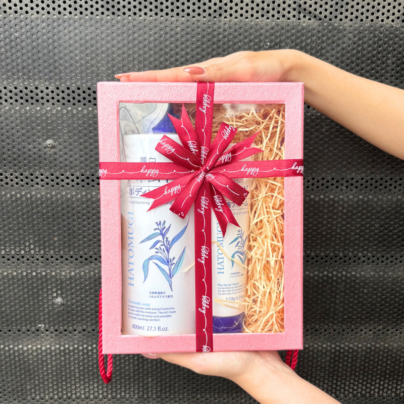 Set Quà Tặng Sữa Tắm & Sữa Rửa Mặt Ý Dĩ Reihaku Hatomugi