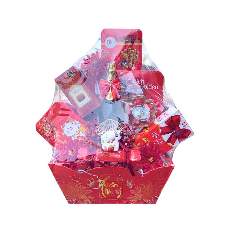 Ảnh tổng thể set quà dạng giỏ/hộp, phối phụ kiện trang trí và bọc màng trong.