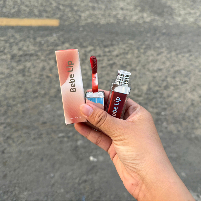 Son Môi Bebe Lip Son Kem Bóng Lì Màu Đỏ 8ml