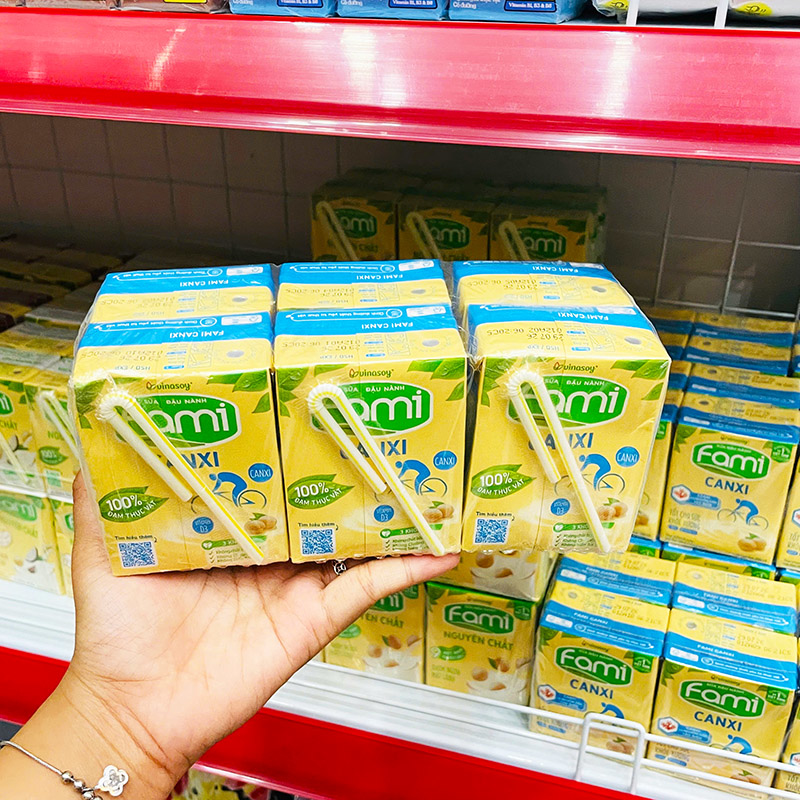 Sữa Đậu Nành FAMI Canxi Lốc 6 Hộp (200ml/Hộp) – một lựa chọn đáng tham khảo trong Sữa, ngũ cốc, ca cao