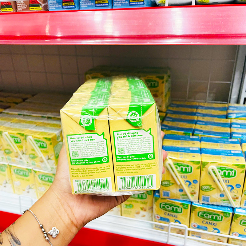 Sữa Đậu Nành FAMI Nguyên Chất Lốc 6 Hộp 200ml