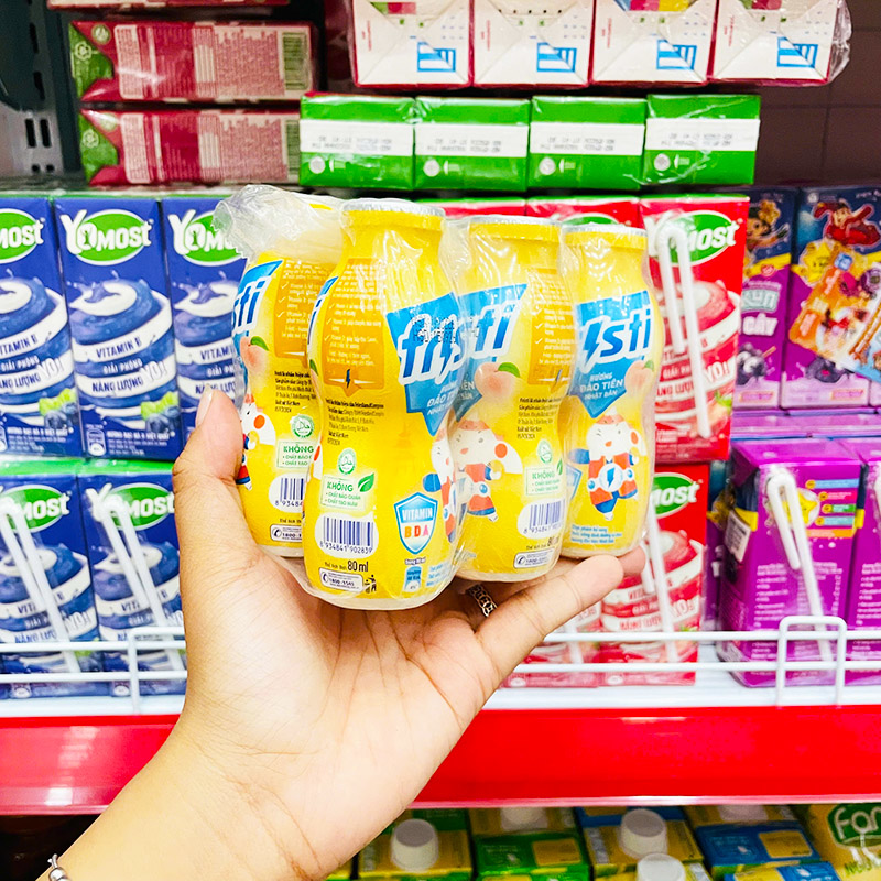 Thiết kế chai và bao bì hương đào dễ nhận biết