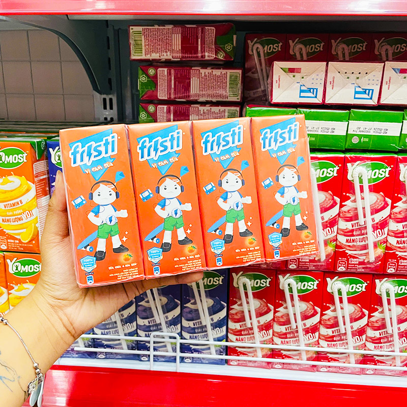 Sữa Chua Uống FRISTI Hương Cam Lốc 4 Hộp (180ml/Hộp) phù hợp để tham khảo khi chọn FRISTI