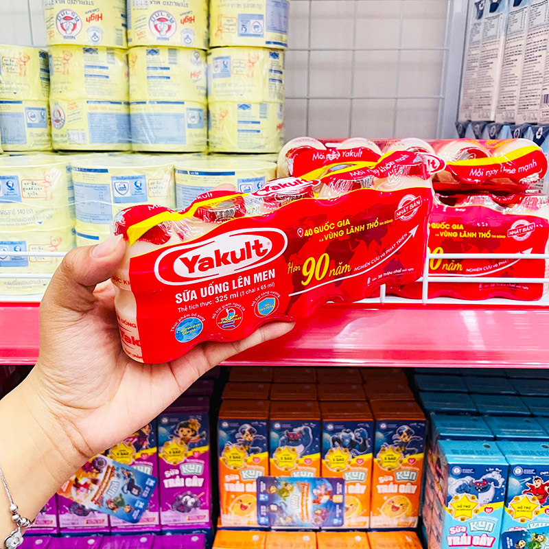 Sữa Chua Uống Lên Men Yakult 325ml (5 Chai x 65ml)