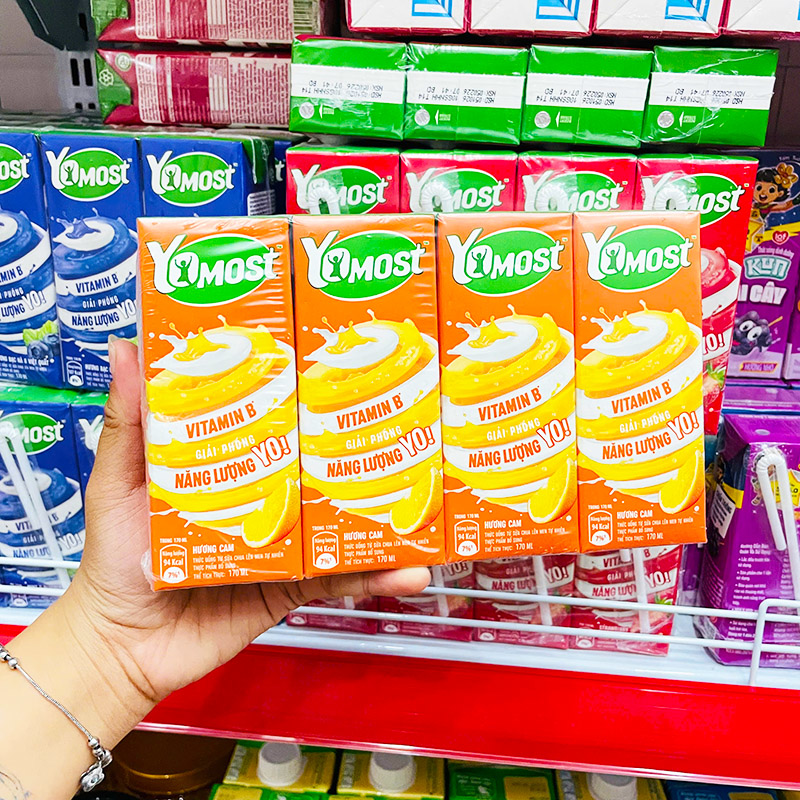 Sữa Chua Uống Yomost Vị Cam Lốc 4 Hộp (170ml/Hộp) – một lựa chọn đáng tham khảo trong Yomost