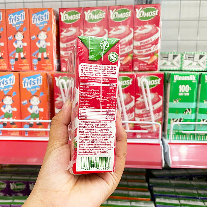 Thông tin thành phần và hướng dẫn trên cạnh hộp