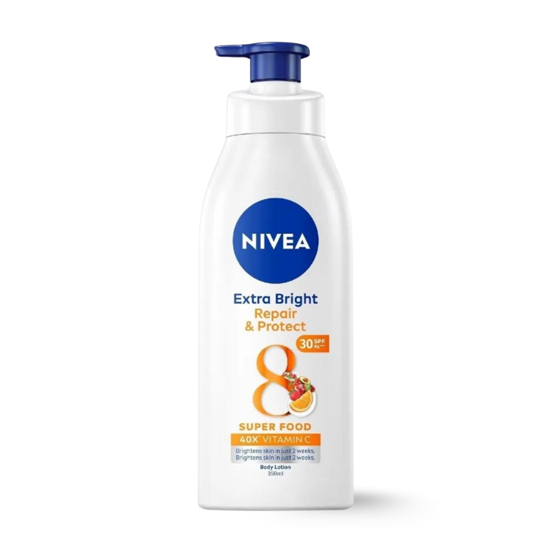 Chai trắng nắp pump xanh, mặt trước ghi Extra Bright Repair & Protect SPF30.
