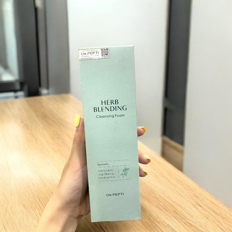 Sữa Rửa Mặt Dr.Pepti Herb Blending Cleansing Foam 110ml Chiết Xuất Trà Xanh