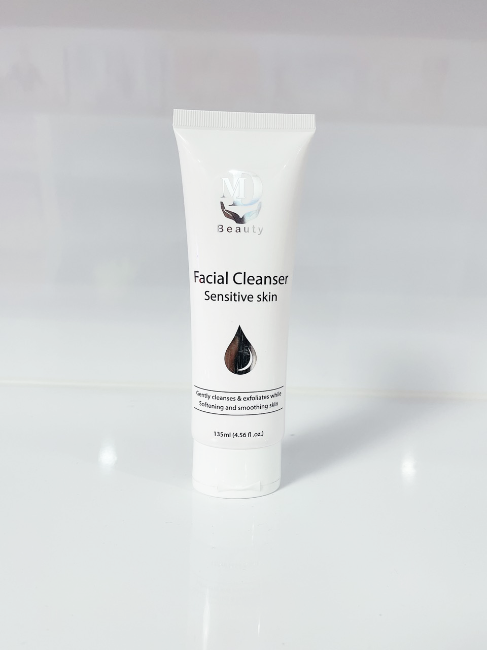 Sữa rửa mặt MD Beauty Facial Cleanser Sensitive Skin 135ml