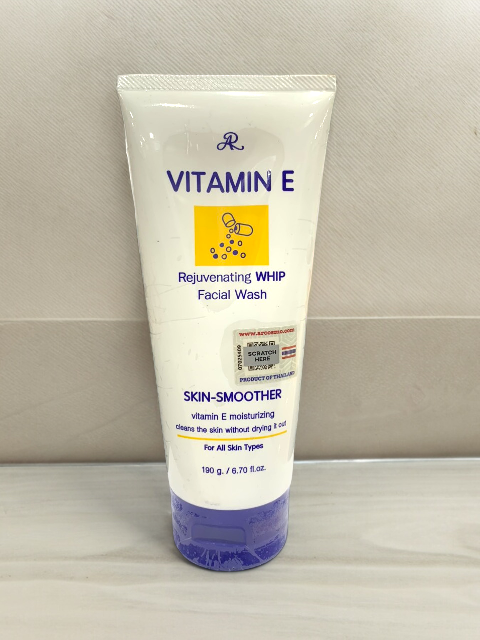 Sữa rửa mặt AR Vitamin E Rejuvenating Whip Facial Wash 190g