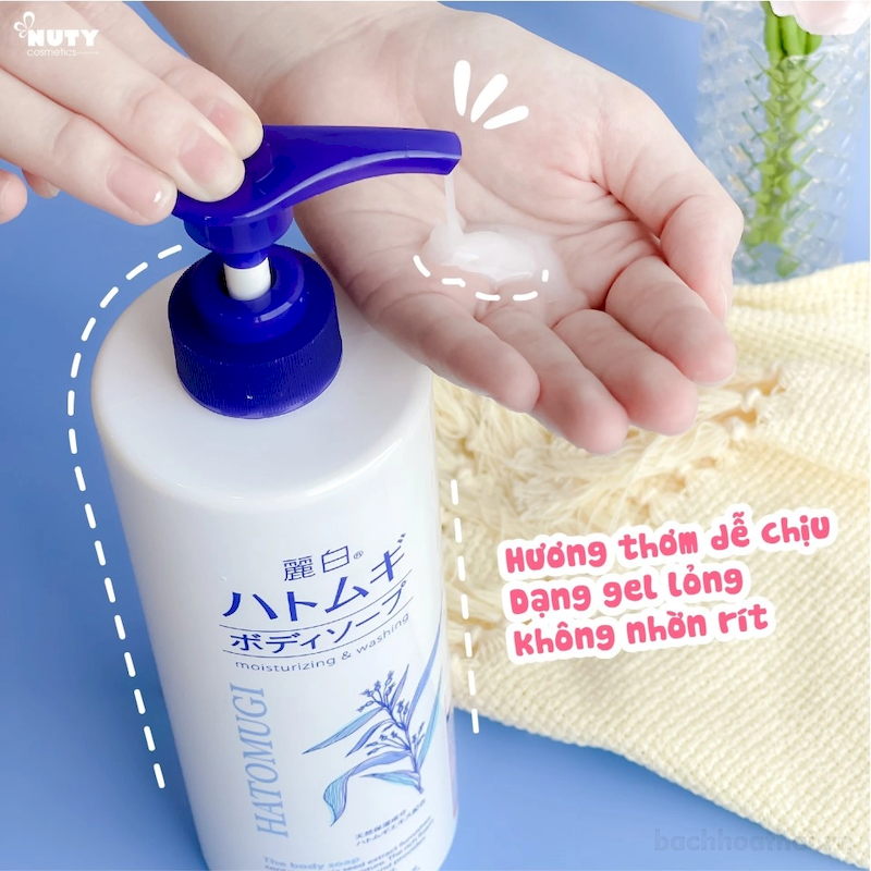 Sữa tắm Hatomugi Moisturizing Washing 800ml