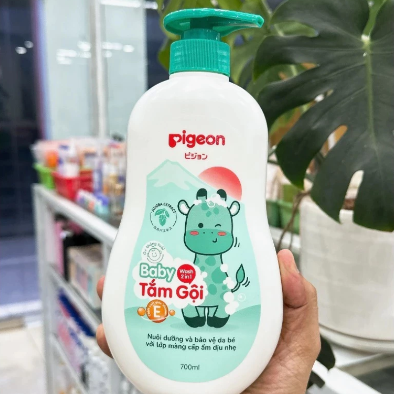 Chai vòi nhấn 700ml thực tế của sản phẩm