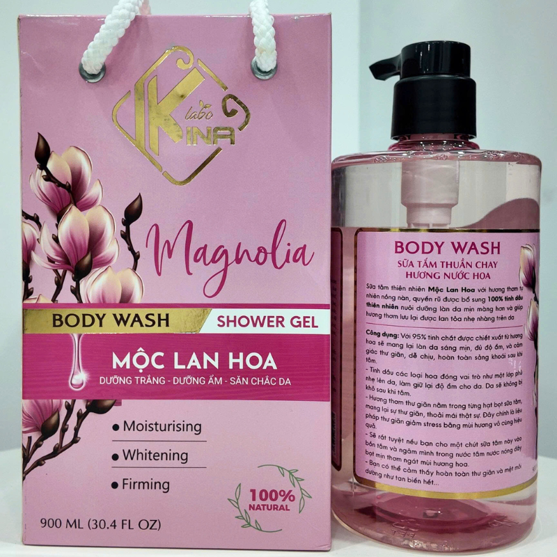 Cận cảnh bao bì Mộc Lan Hoa với tên mùi hương và dung tích sản phẩm