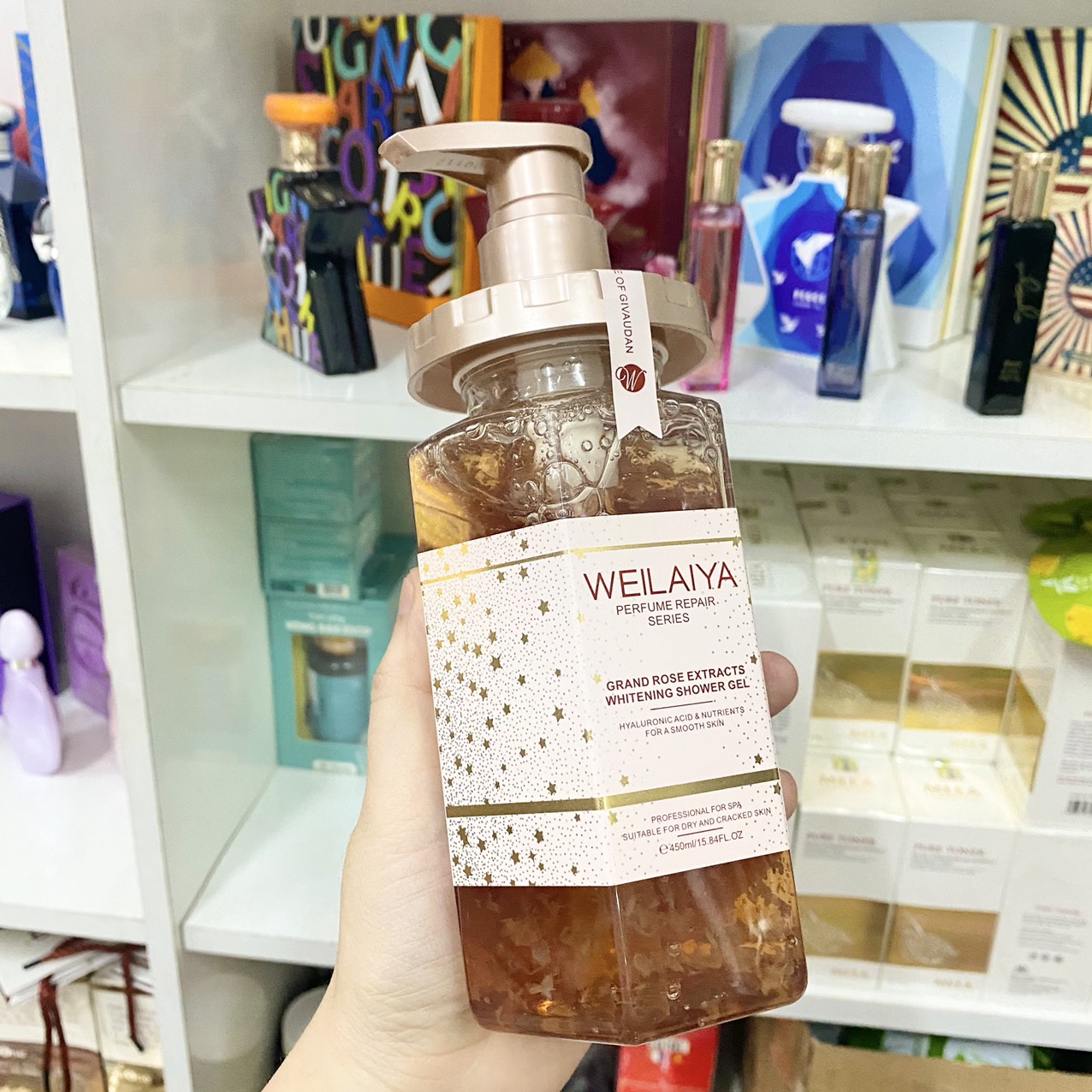 Sữa tắm cánh hoa hồng Weilaiya Grand Rose Extracts Whitening Shower Gel 450ml