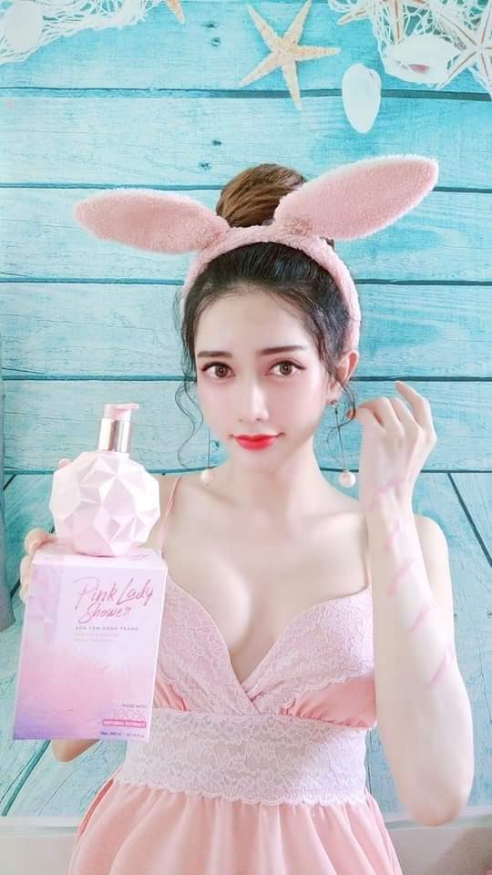 Sữa tắm xông trắng Pink Lady Shower Q-Lady Onaya 300ml