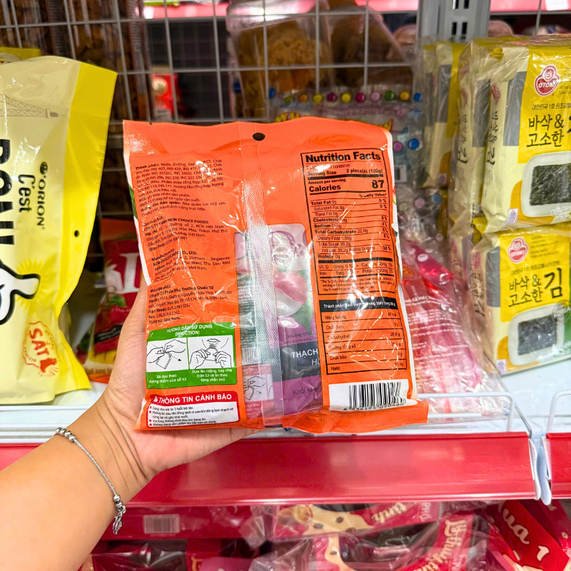 Mặt sau bao bì với thông tin thành phần và cách dùng
