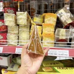 1 Cái Bánh Bông Lan Tam Giác Weisiel Vị Phô Mai