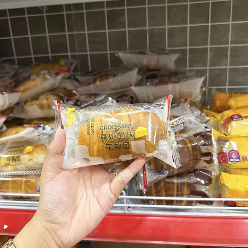 1 Cái Bánh Croissant NORBETA Vị Phô Mai – một lựa chọn đáng tham khảo trong NORBETA
