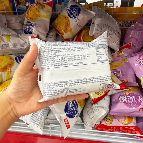 1 Cái Bánh Mì Chà Bông AIDEBAO Nhân Sữa Trứng