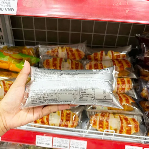1 Cái Bánh Mì Sừng Bò WEICHUDAO Salad