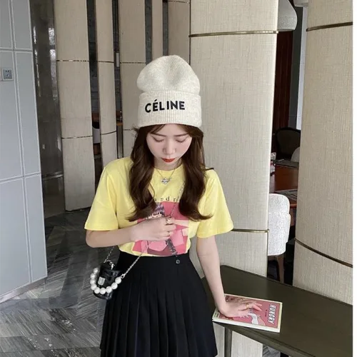 Áo thun kiểu nữ form suông vừa in hình cô gái