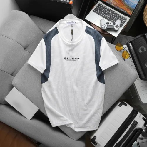 Áo Thun Nam Cổ Tròn Phối Sọc Màu & In Logo Chữ Trước Ngực Có Big Size